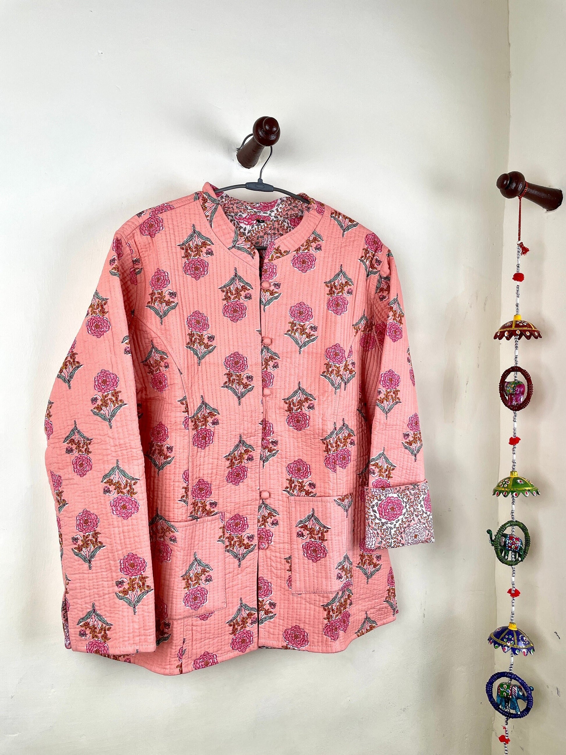 Indian Handmade Quilted Fabric Jacket Stylish Pink Floral Women's Coat, Reversible Jacket for Her