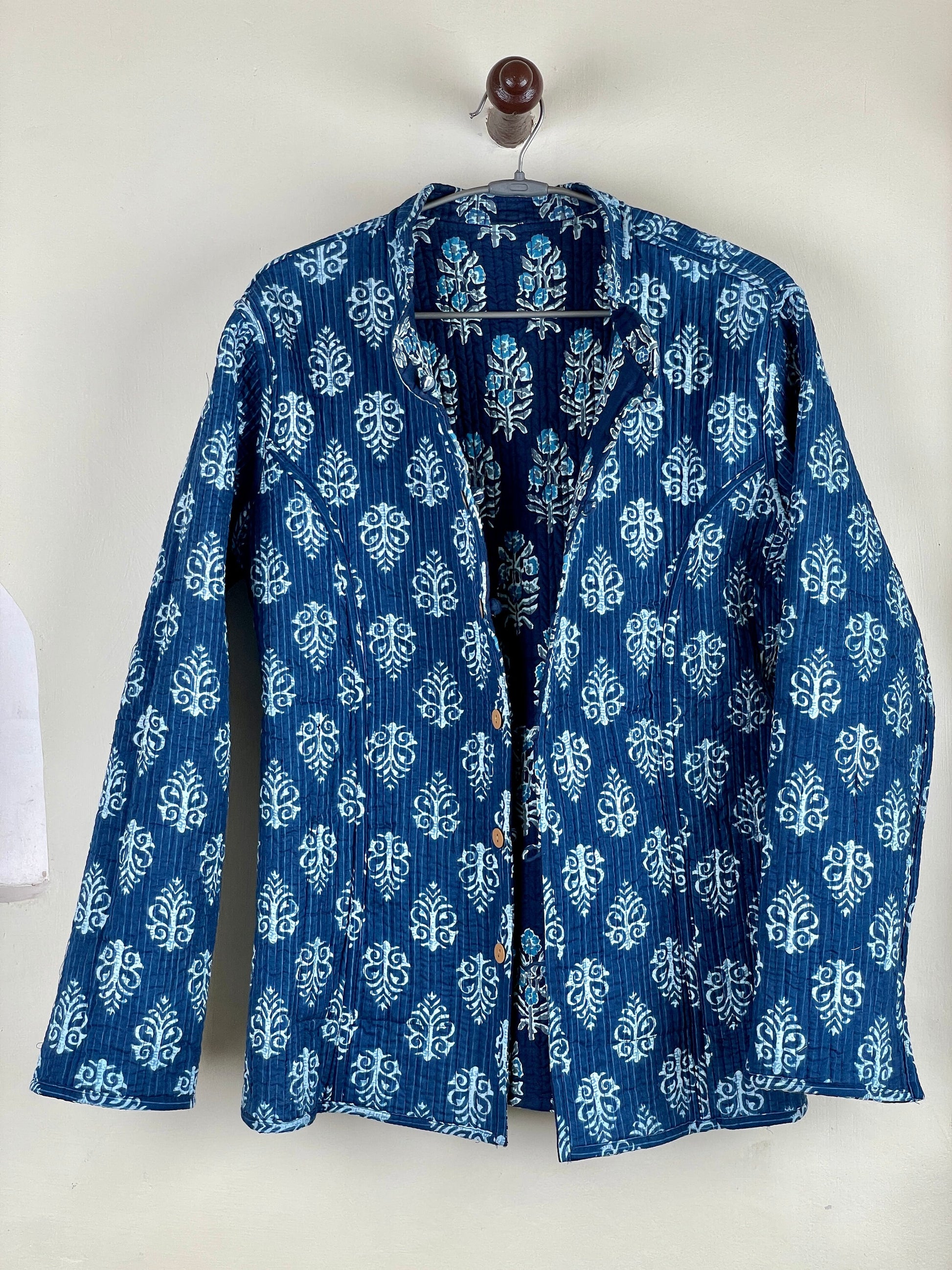 Indian Handmade Quilted Cotton Fabric Jacket Stylish Blue & White Floral Women's Coat, Reversible Waistcoat, Christmas Gift for Her
