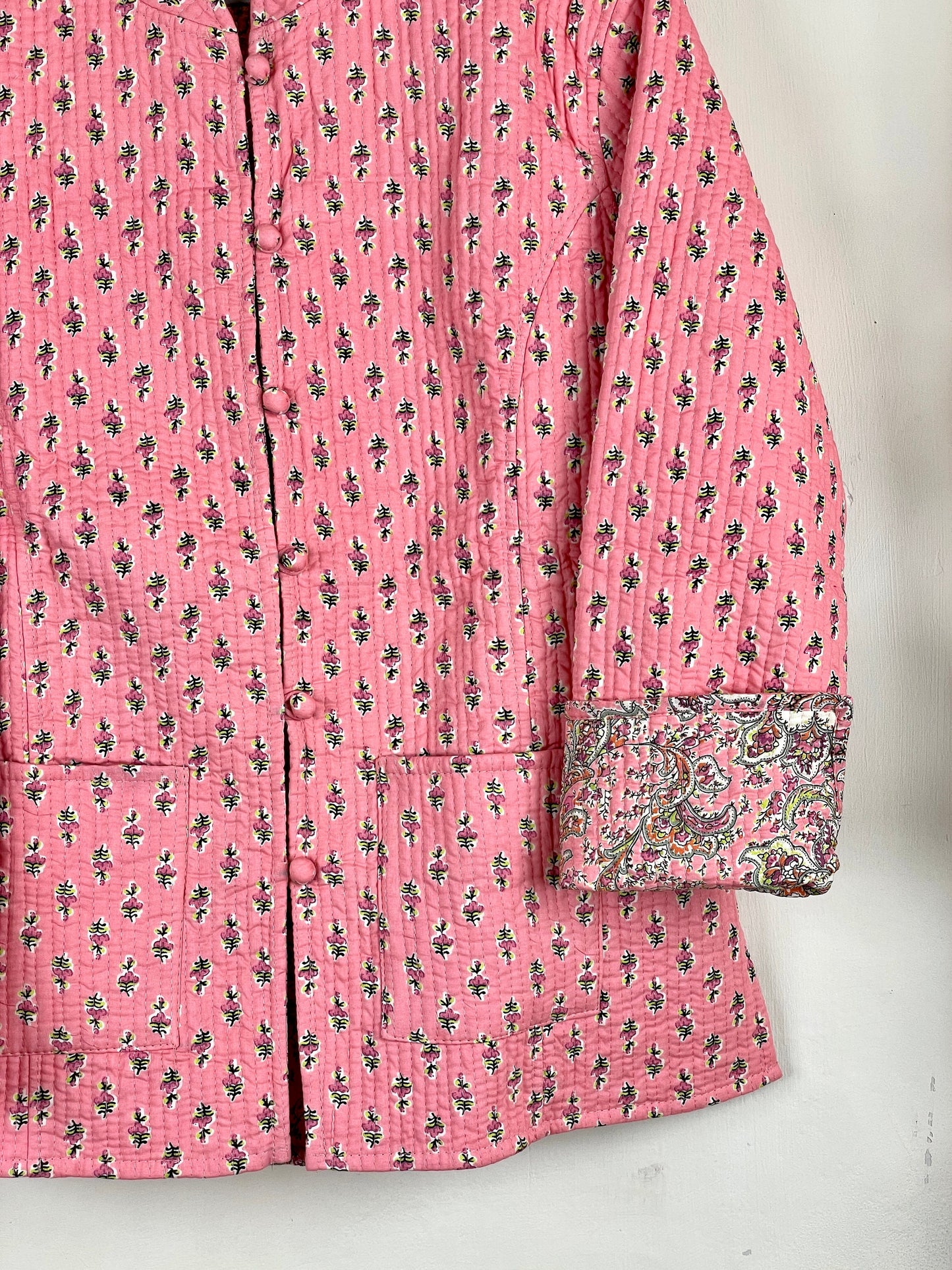 Indian Handmade Quilted Cotton Fabric Jacket Stylish Pink Floral Women's Coat, Reversible Waistcoat, Christmas Gift for Her