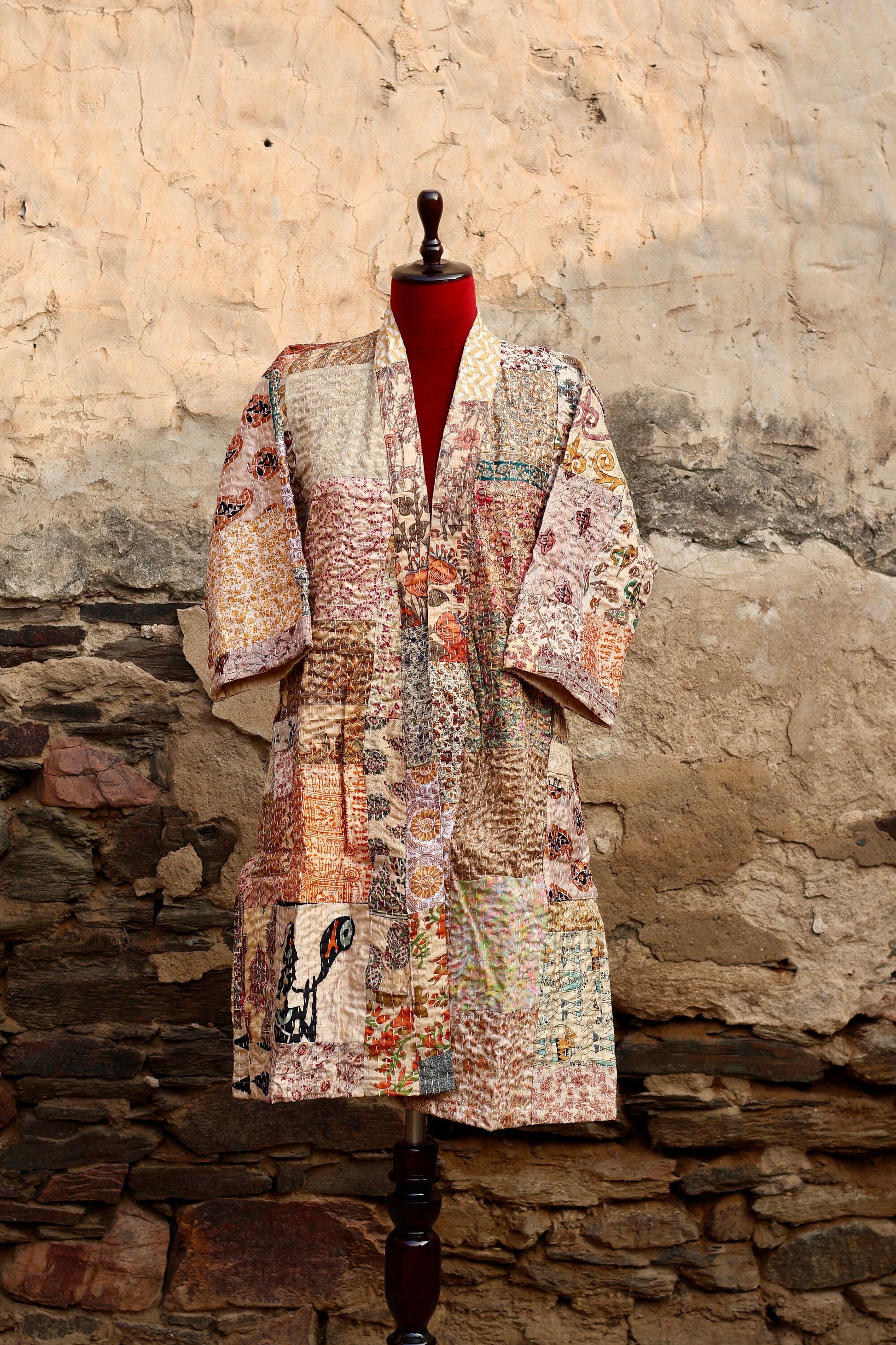 Vintage Handmade Silk Patchwork Kantha Kimono Robe | Beige Color Indian Silk Kantha Jacket Kimono Robe | Bridesmaid Robe | Kantha Kimono