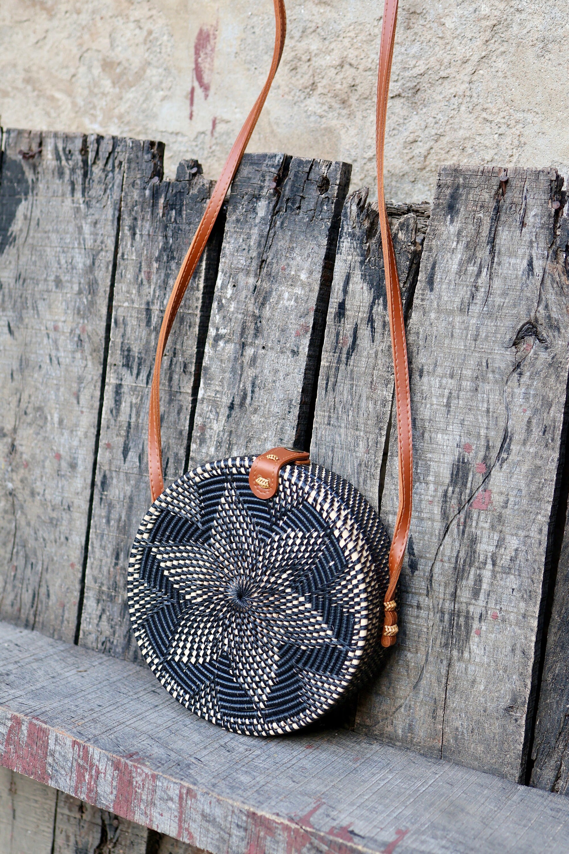 Round Rattan Bag with Flower Weaving, Bali Bag Handwoven Crossbody Purse, Braided Straw Bag, Bali Sling Bags, Rattan Bags, Gift for her