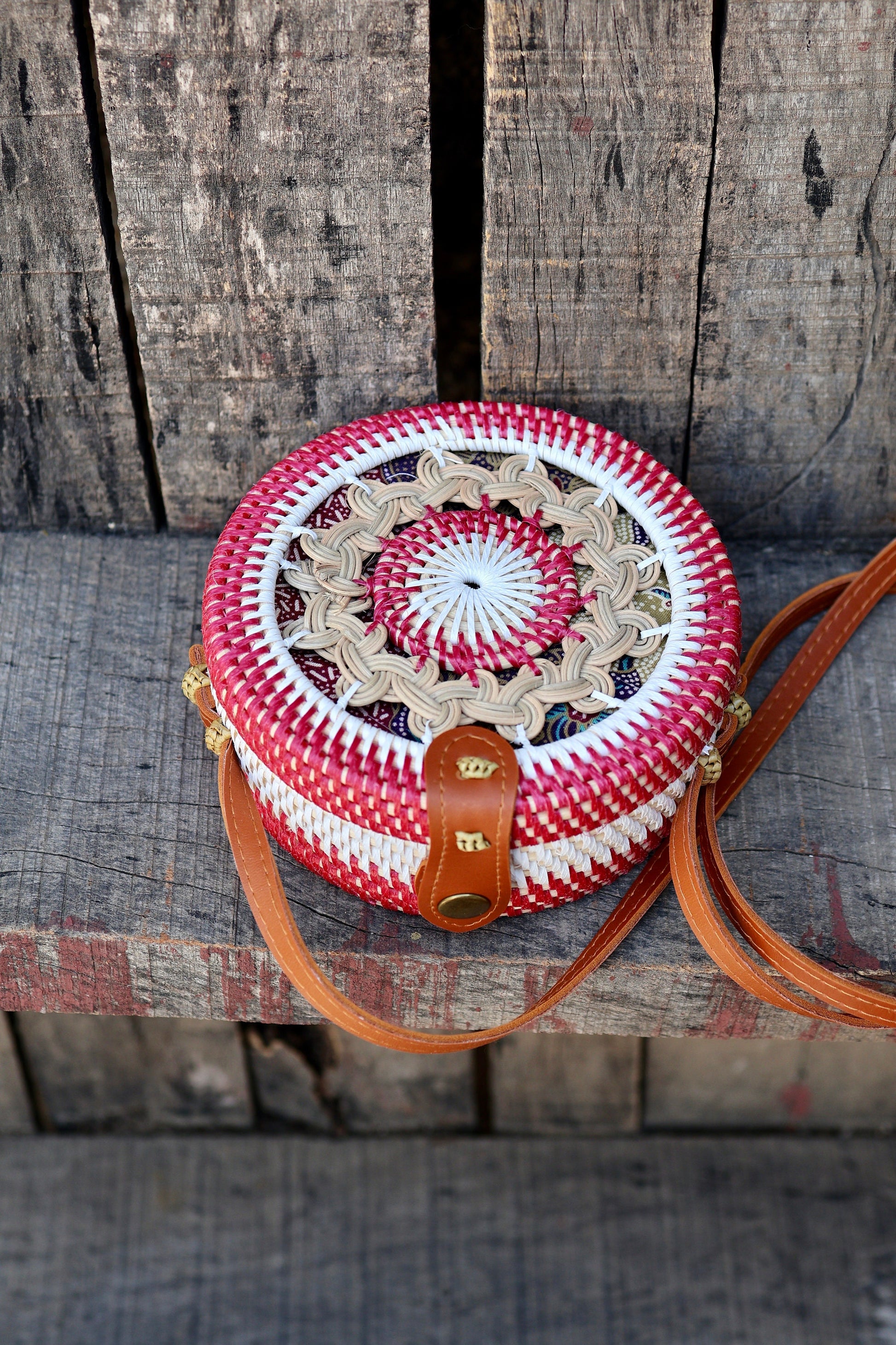 Round Rattan Bag with Braid Pattern, Bali Bags, Handwoven Crossbody Purse, Braided Straw Bag, Bali Sling Bags Rattan Bags Gift for her